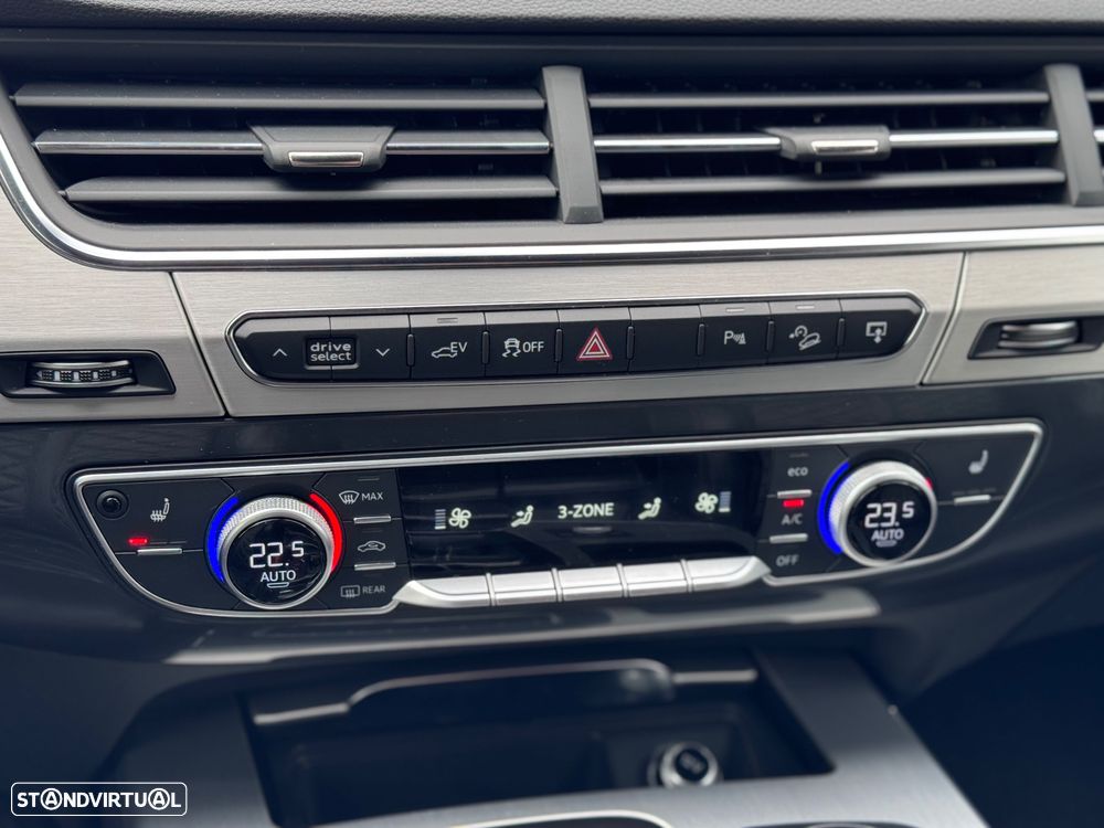 Audi Q7 3.0 TDI e-tron quattro S-line Tiptronic - 17