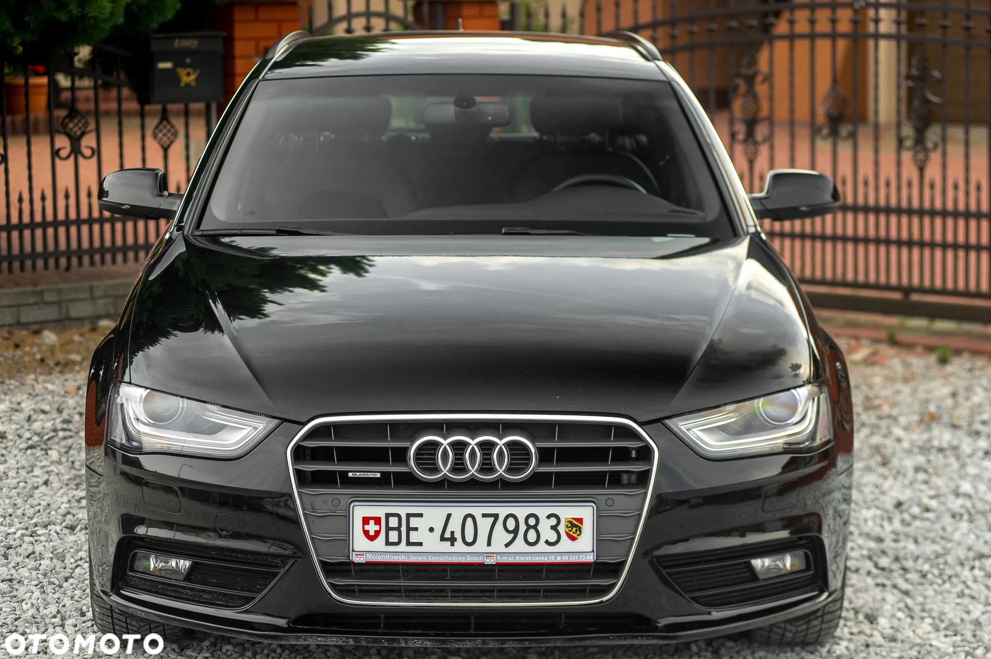 Audi A4 Avant 2.0 TFSI quattro S tronic S line Sportpaket - 4