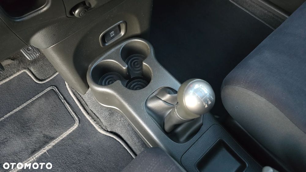 Nissan Cube 1.6 - 22