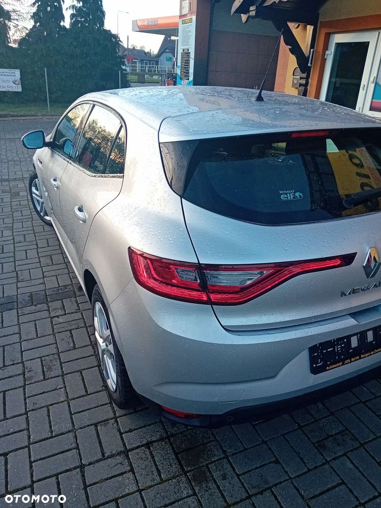 Renault Megane - 2