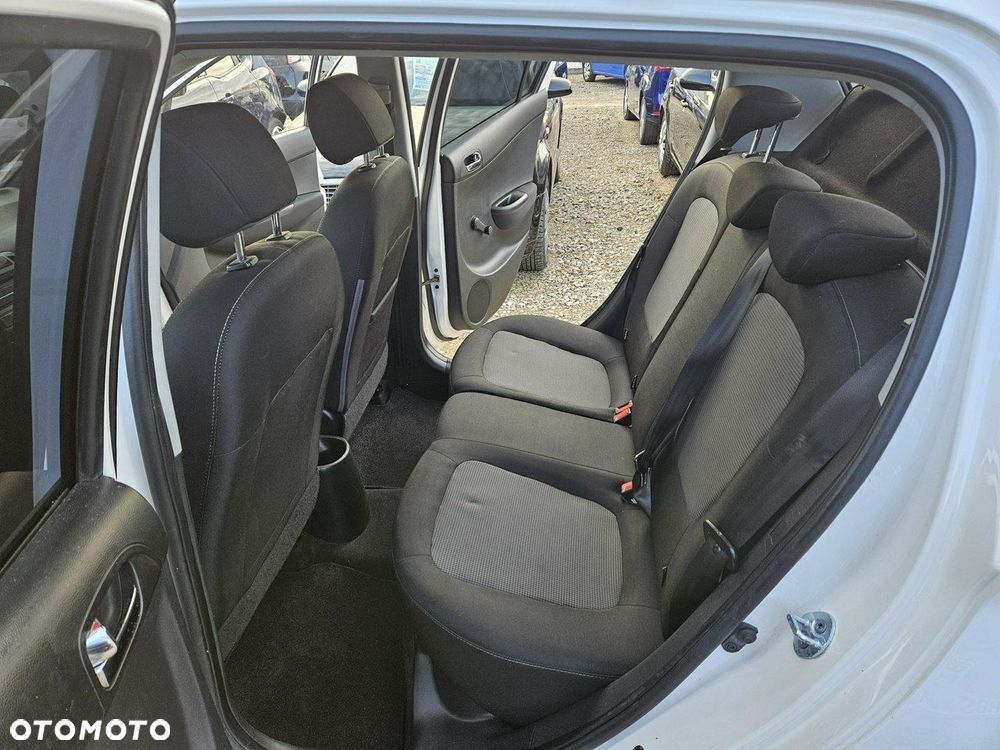 Hyundai i20 - 9