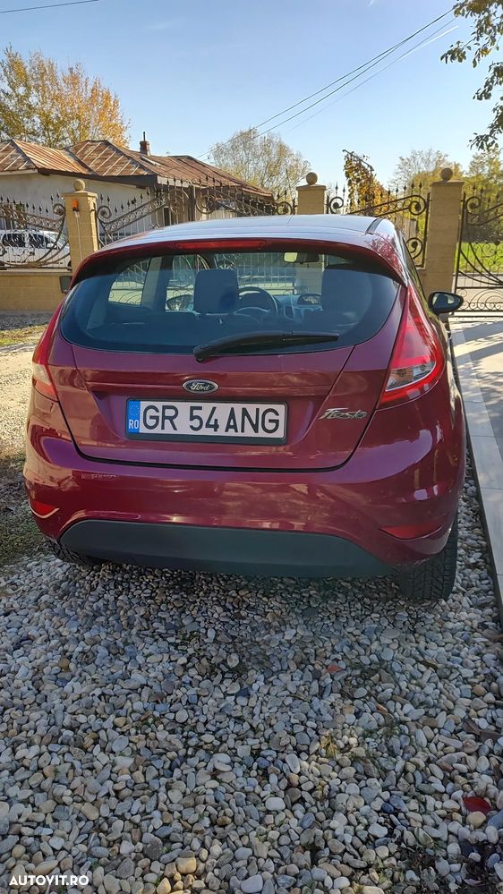 Ford Fiesta - 17
