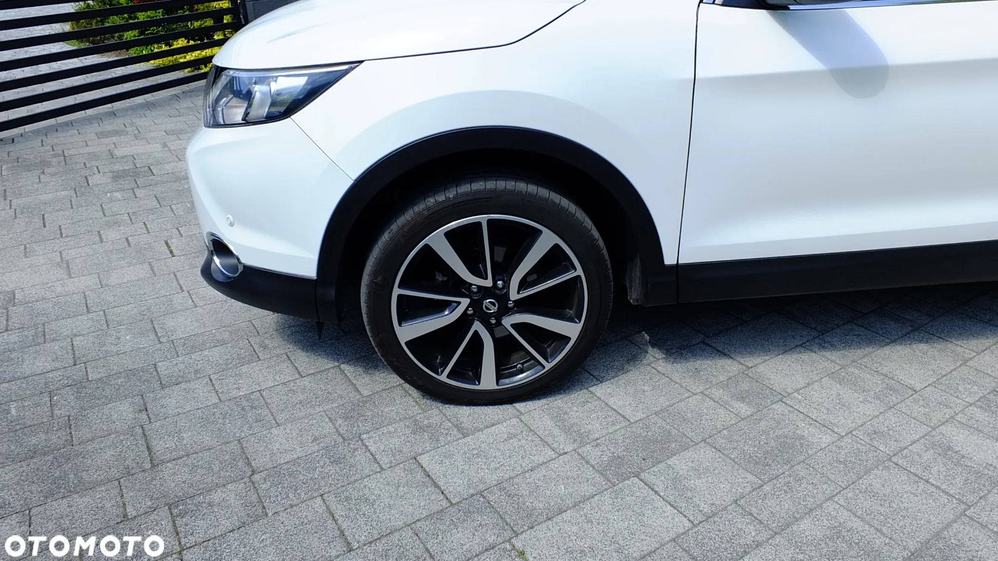 Nissan Qashqai 1.5 dCi Tekna - 13