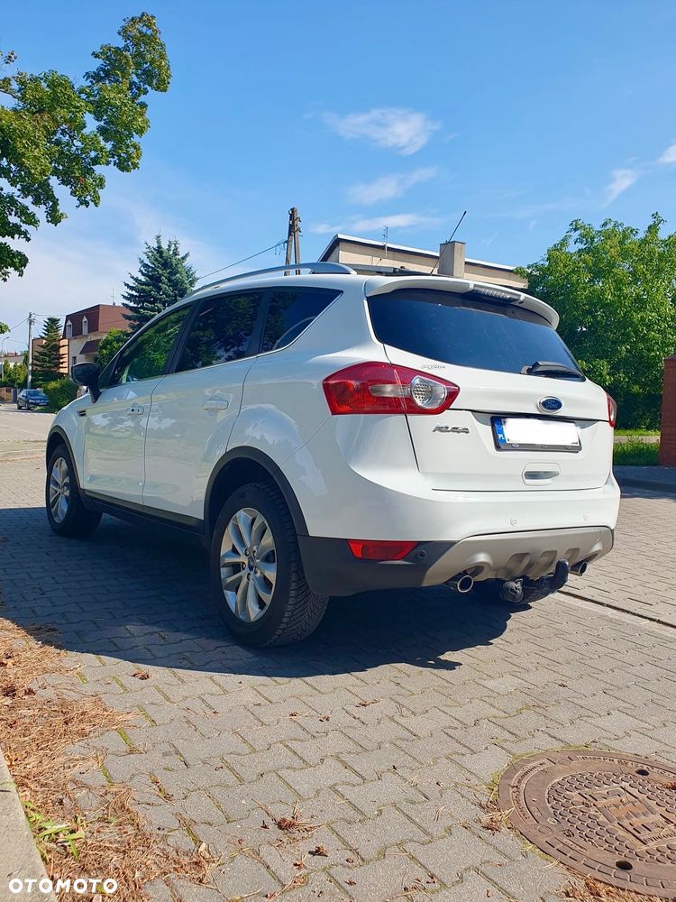 Ford Kuga 2.0 TDCi 2x4 Champions Edition - 4