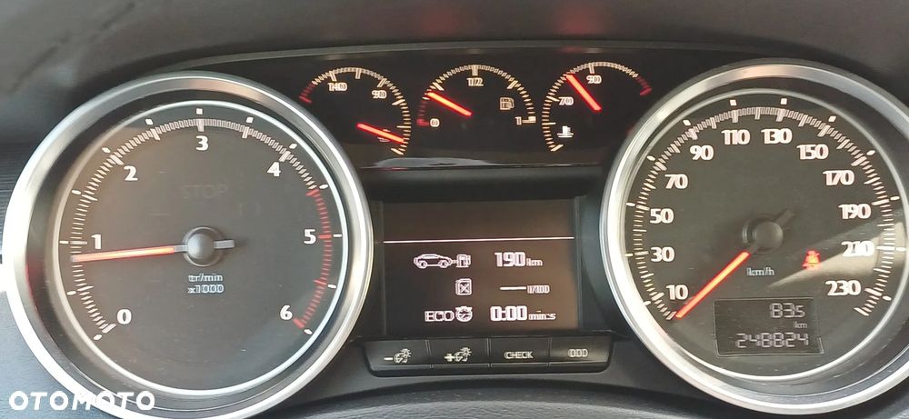 Peugeot 508 2.0 BlueHDi Allure S&S - 21