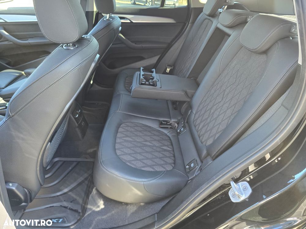 BMW X1 xDrive20d AT - 10