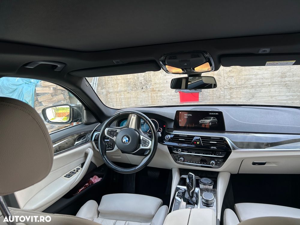 BMW Seria 5 530d xDrive Aut. Luxury Line - 16