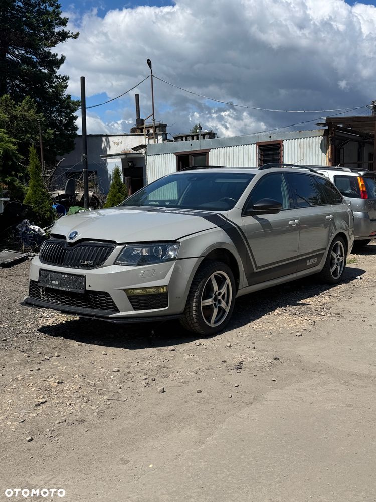 Skoda Octavia 2.0 TSI RS 230 - 7