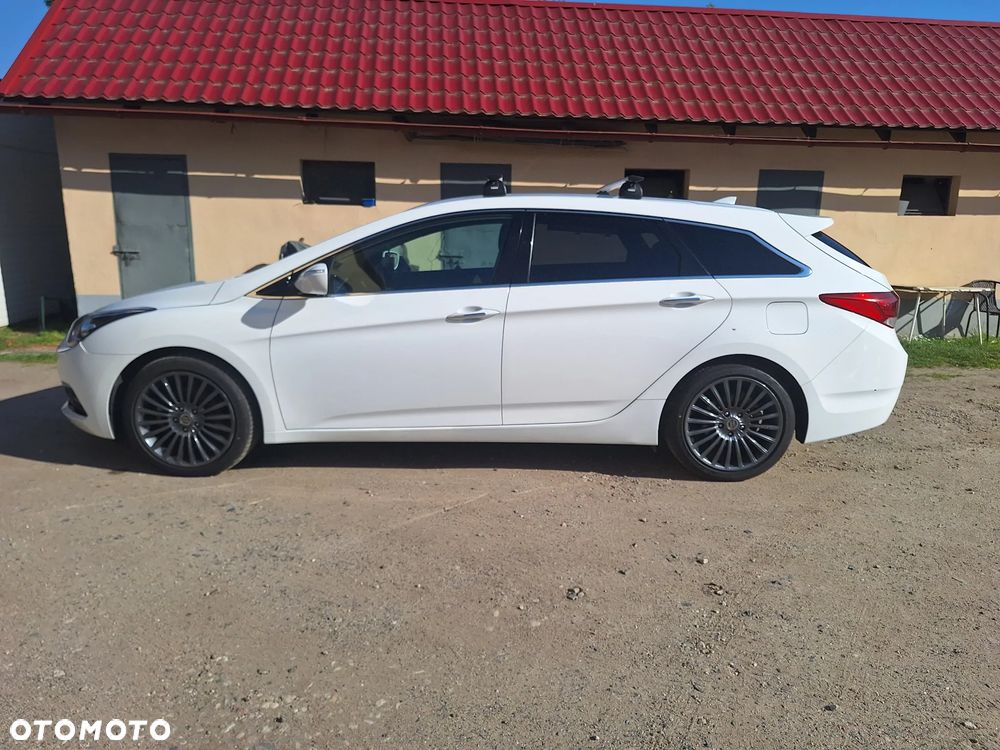 Hyundai i40 1.7 CRDi Comfort DCT - 4