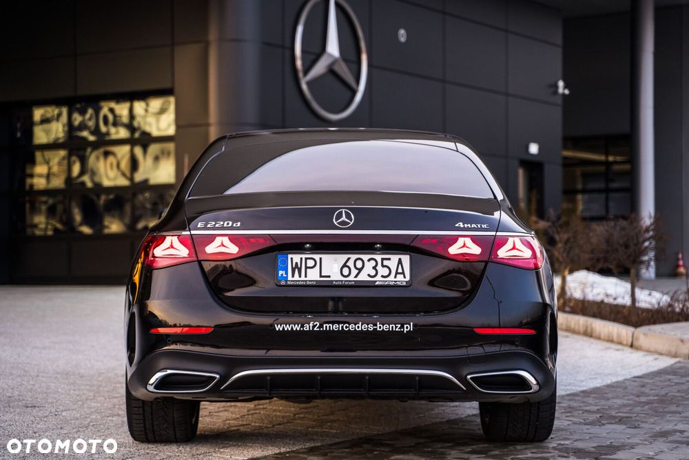 Mercedes-Benz Klasa E - 11