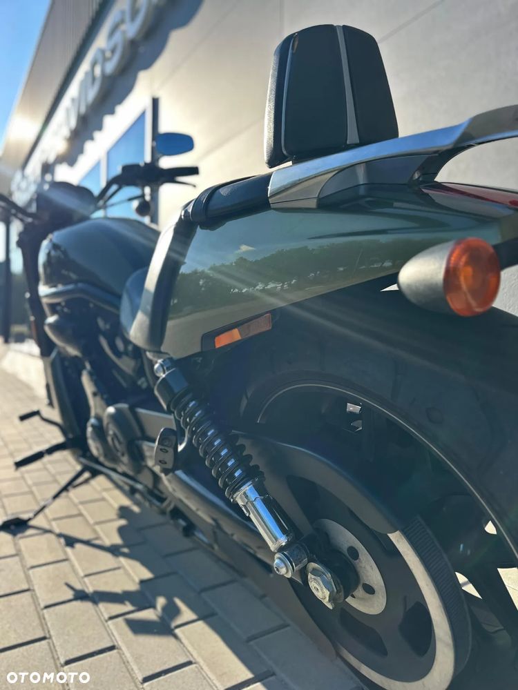 Harley-Davidson V-Rod Night Rod - 7