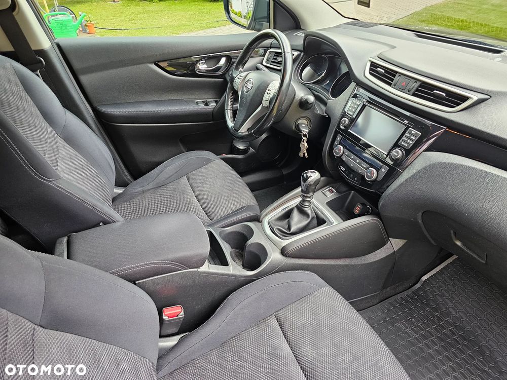 Nissan Qashqai 1.6 DCi 4x4 Acenta EU6 - 17