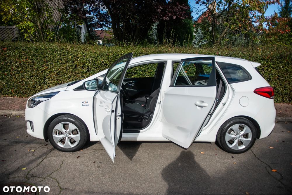 Kia Carens 1.6 GDI Business Line 7os EU6 - 16