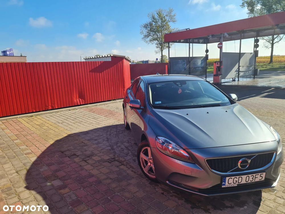 Volvo V40 - 11