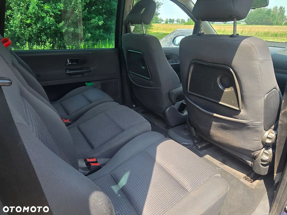 Volkswagen Sharan 1.9 TDI Advantage - 10
