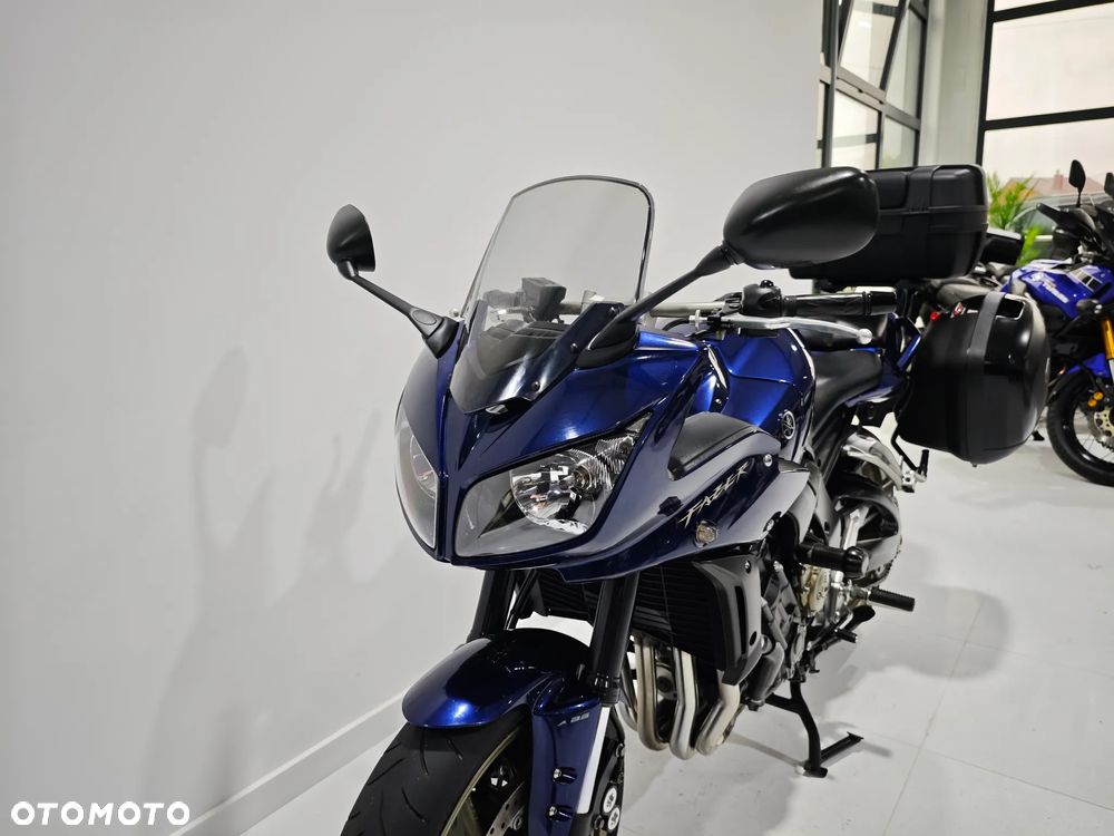 Yamaha FZ - 15