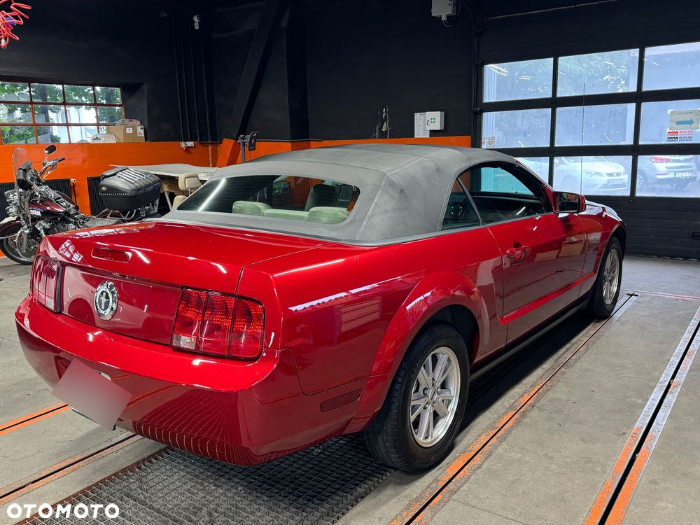 Ford Mustang 4.0 V6 - 4