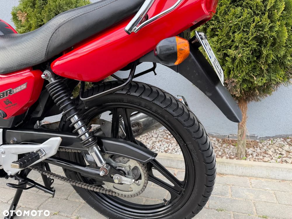 Yamaha YBR - 26