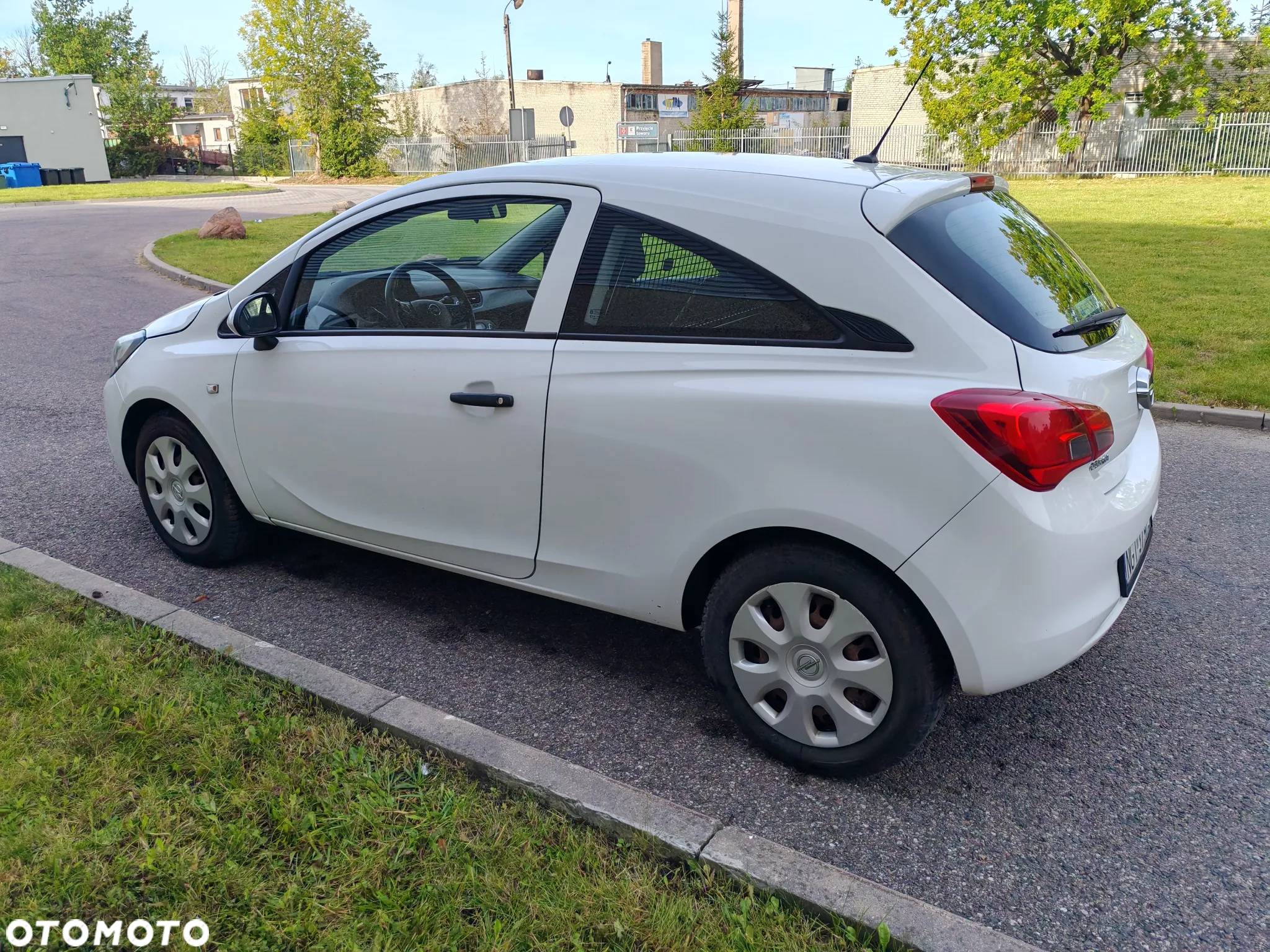 Opel CORSA - 3