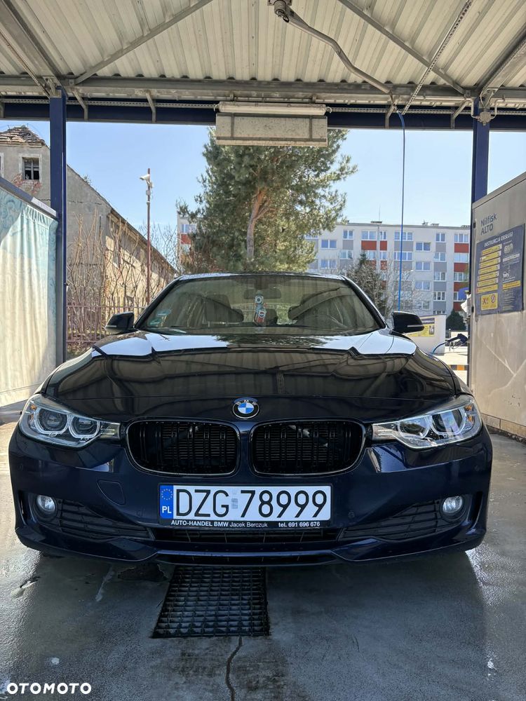 BMW Seria 3 - 1