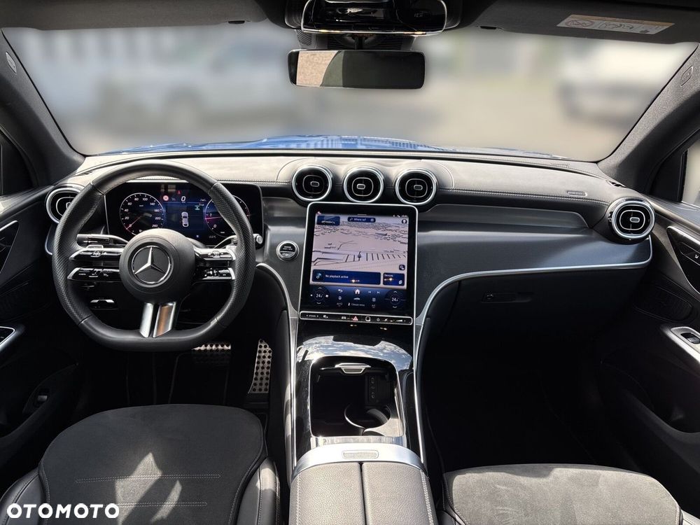 Mercedes-Benz GLC - 14