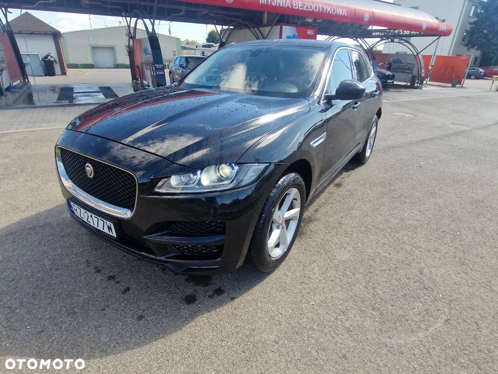 Jaguar F-Pace 2.0 i4D AWD Pure - 19
