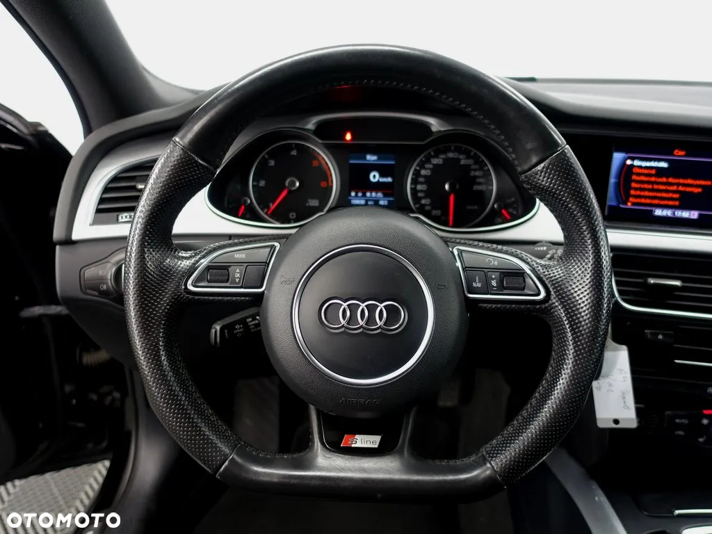 Audi A4 2.0 TDI DPF S line Sportpaket - 22