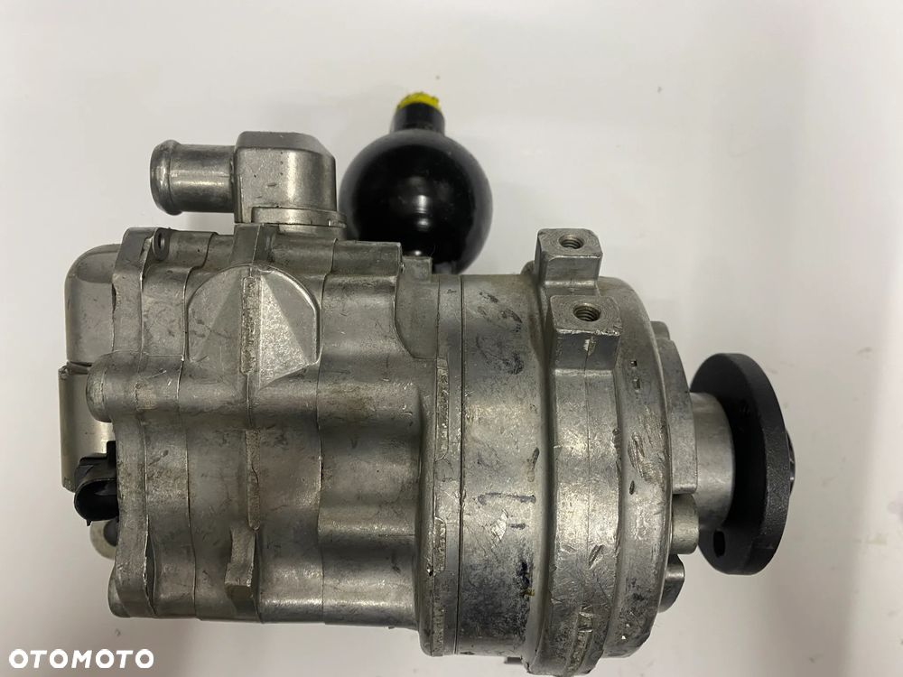 BMW E60 E61 E63 30,i pompa wspomagania Dynamic Drive 6775011 32416775011 6762176 - 2