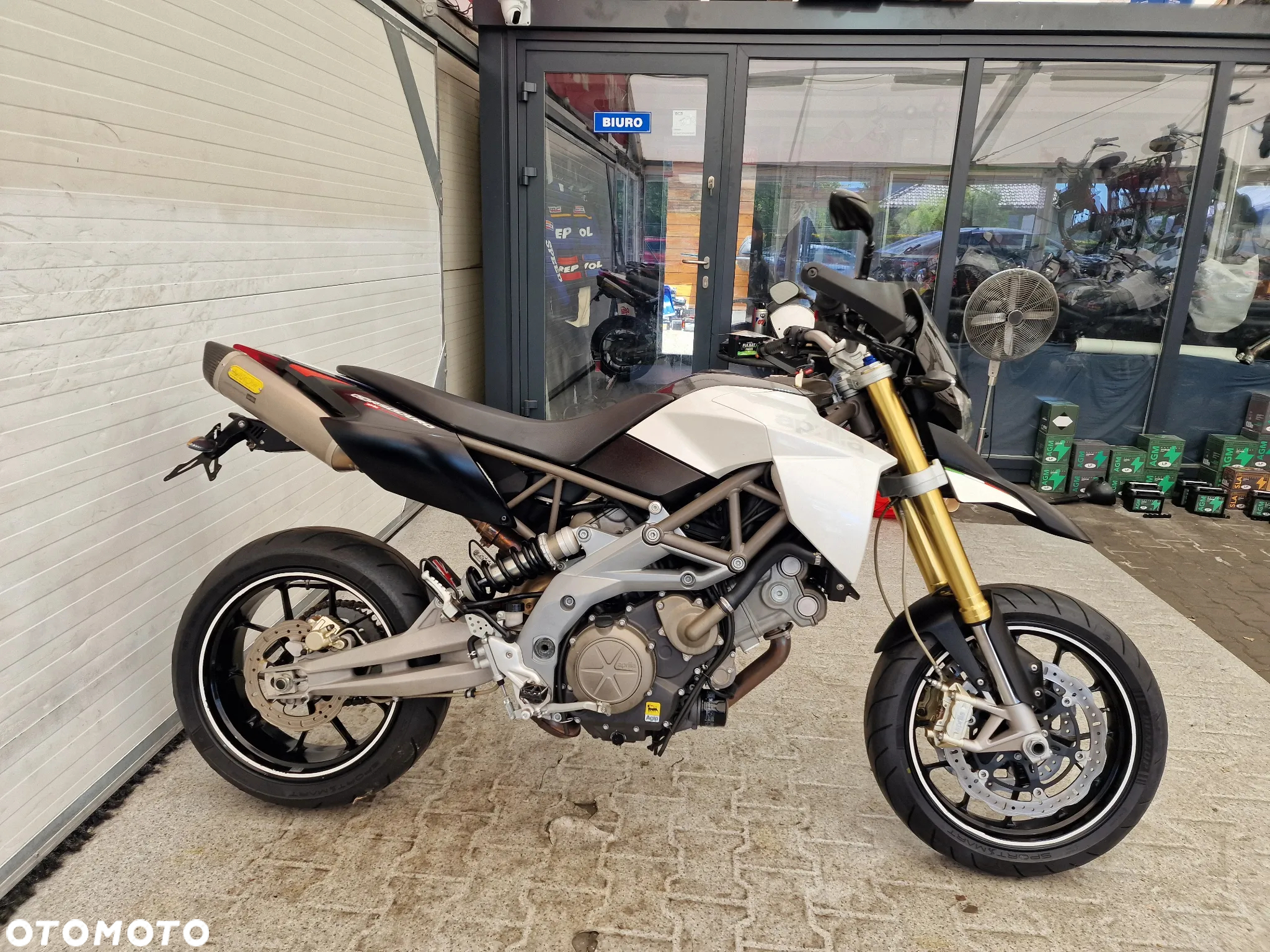 Aprilia Dorsoduro - 19