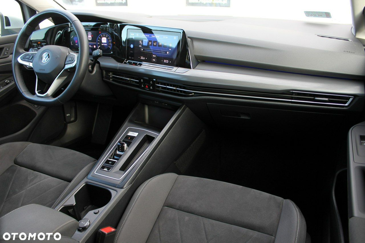 Volkswagen Golf VIII 1.4 TSI Plug-In Hybrid Style DSG - 10