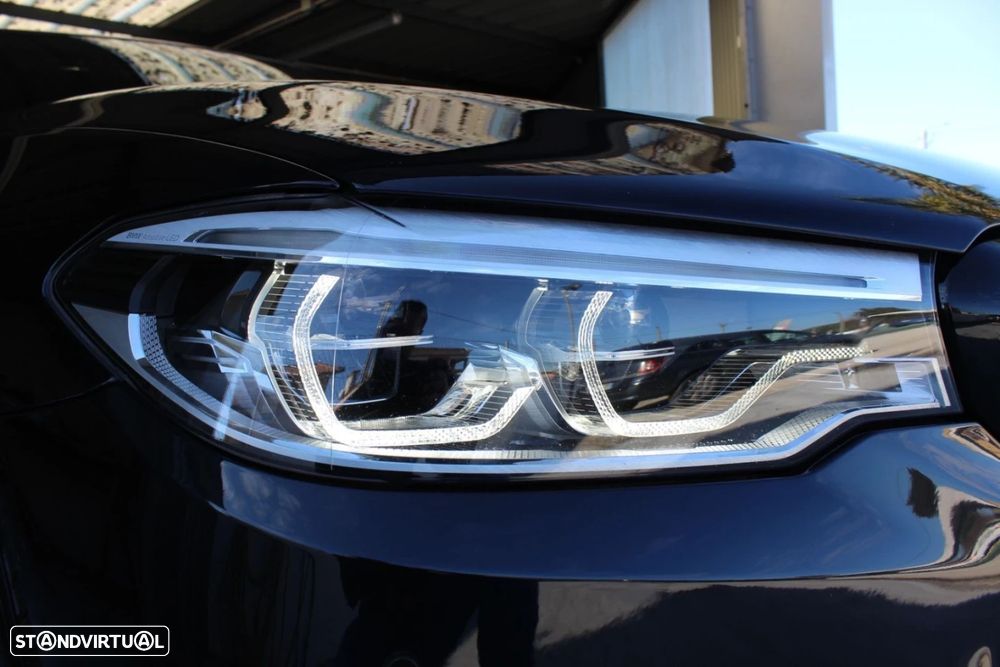 BMW 520 d Aut. M Sport Edition - 1