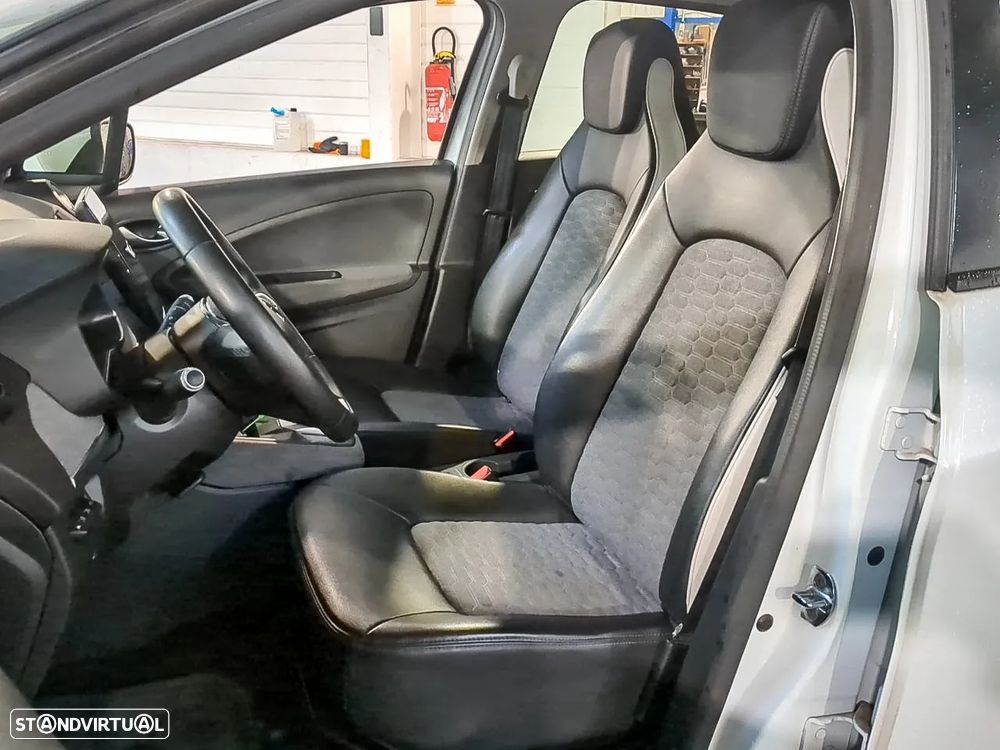 Renault Zoe (c/ Bateria) EV50 135hp Evolution - 8