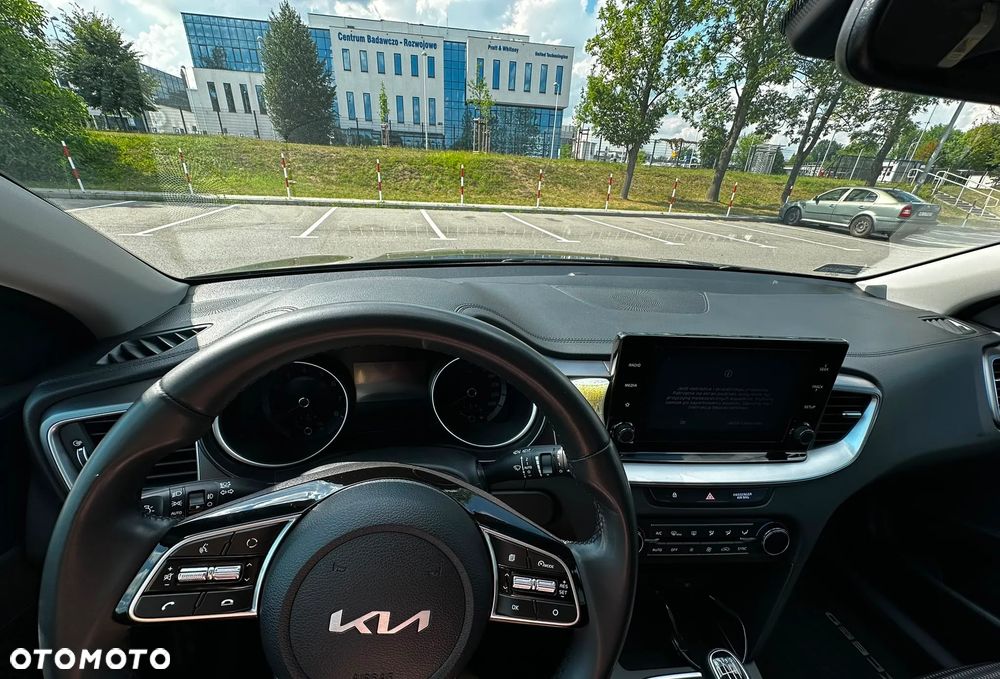 Kia XCeed 1.5 T-GDI M - 16