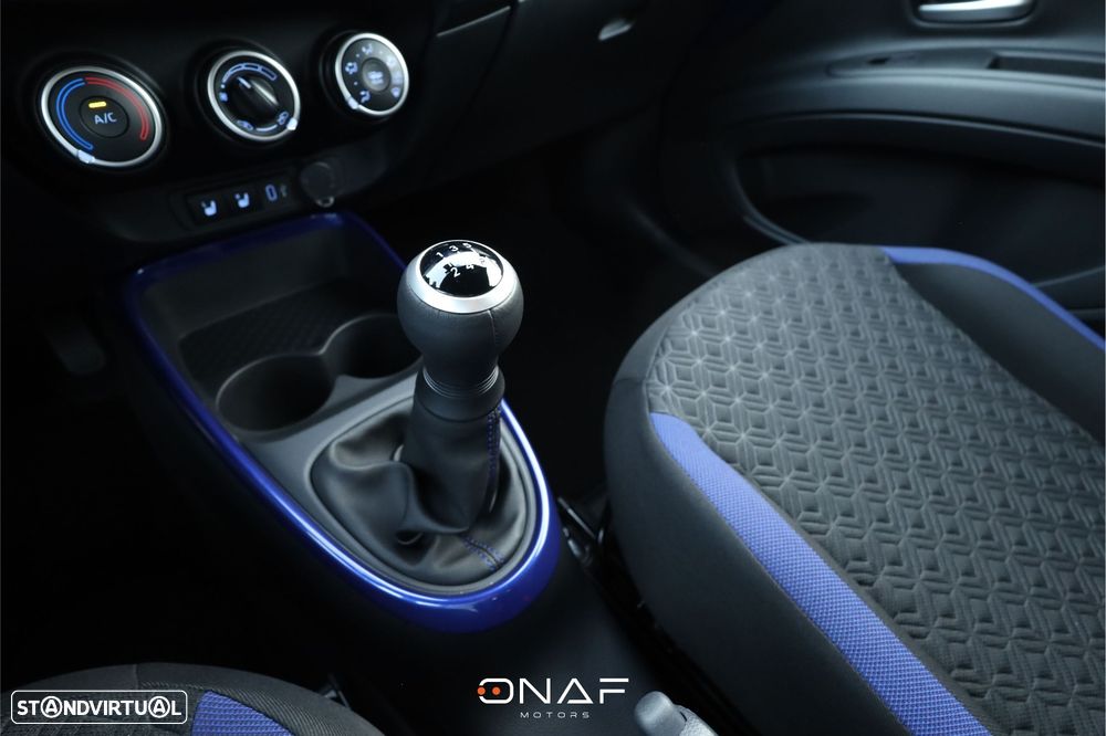 Toyota Aygo X Teamplayer - 22