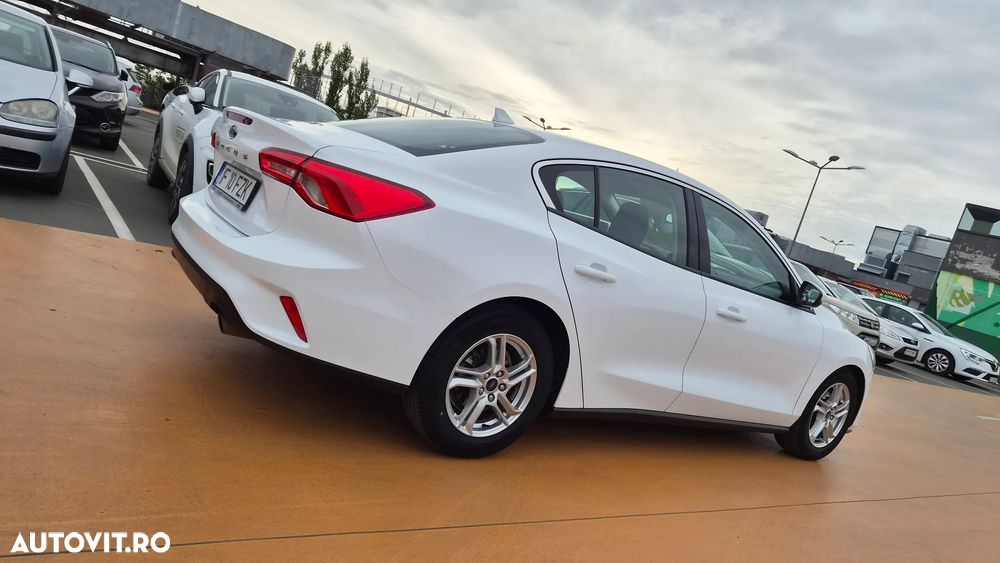 FORD Focus 2019 — imagine 36