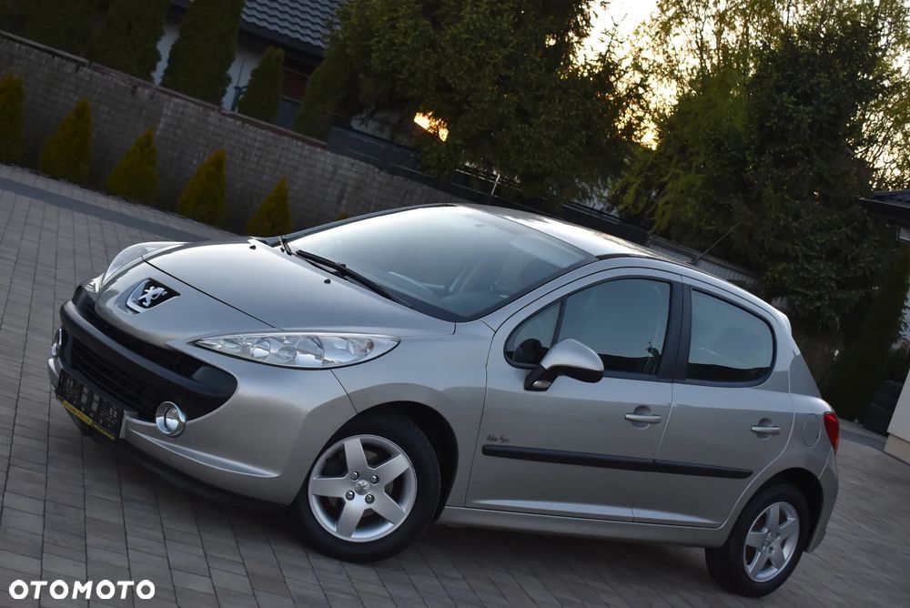 Peugeot 207 75 Urban Move - 1