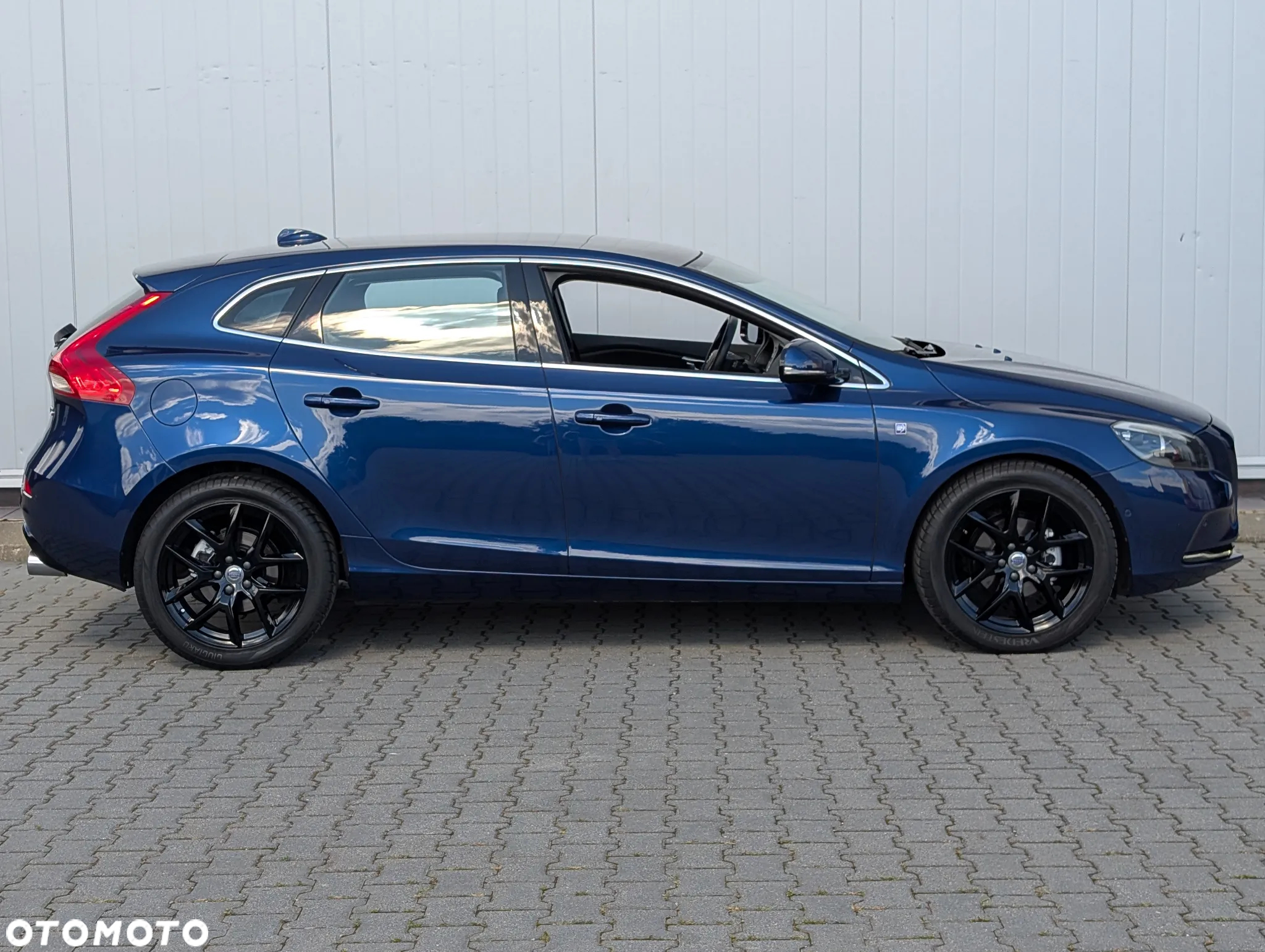 Volvo V40 D3 Ocean Race - 12