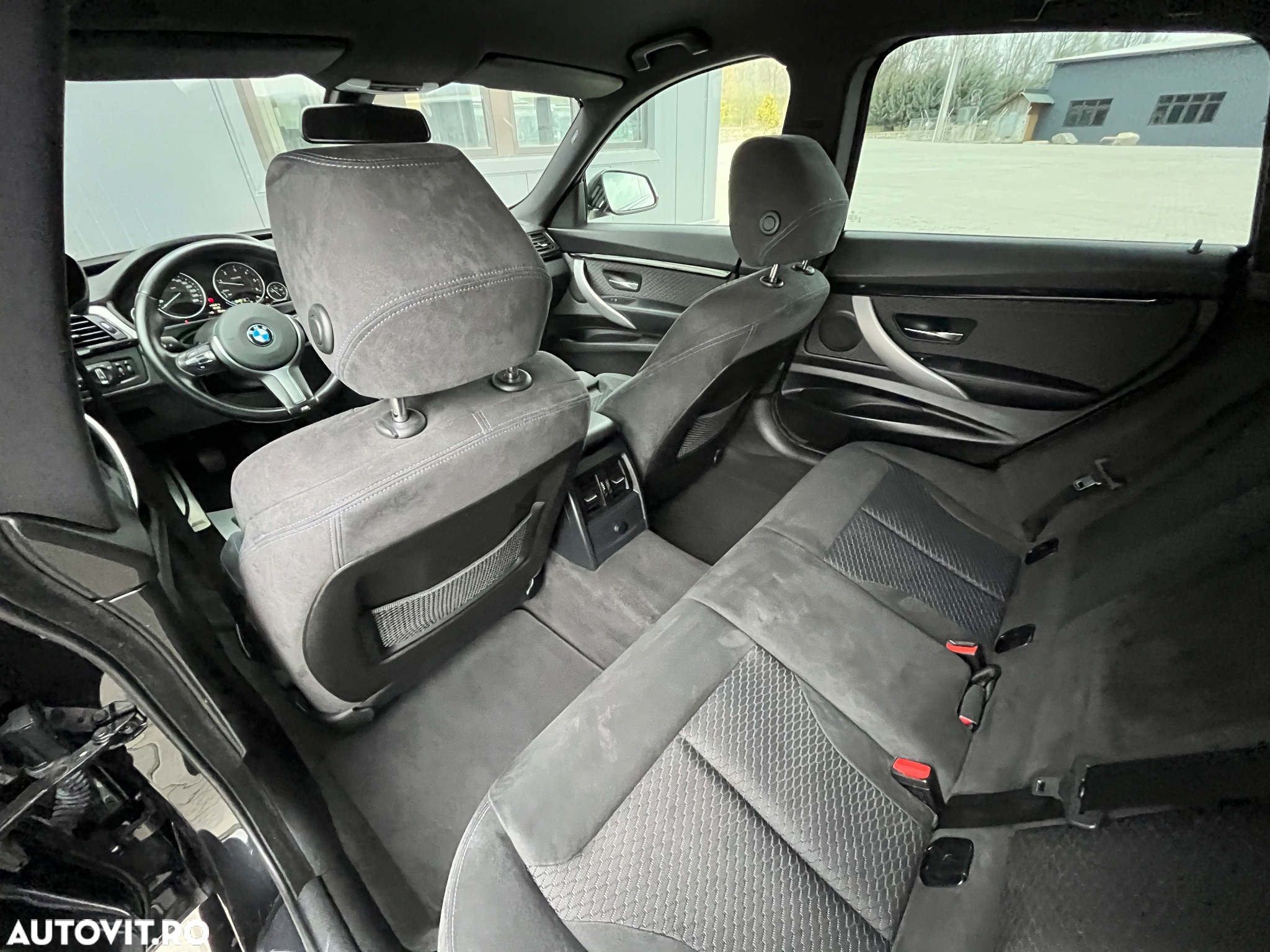 BMW Seria 3 318d Edition M Sport Shadow - 18