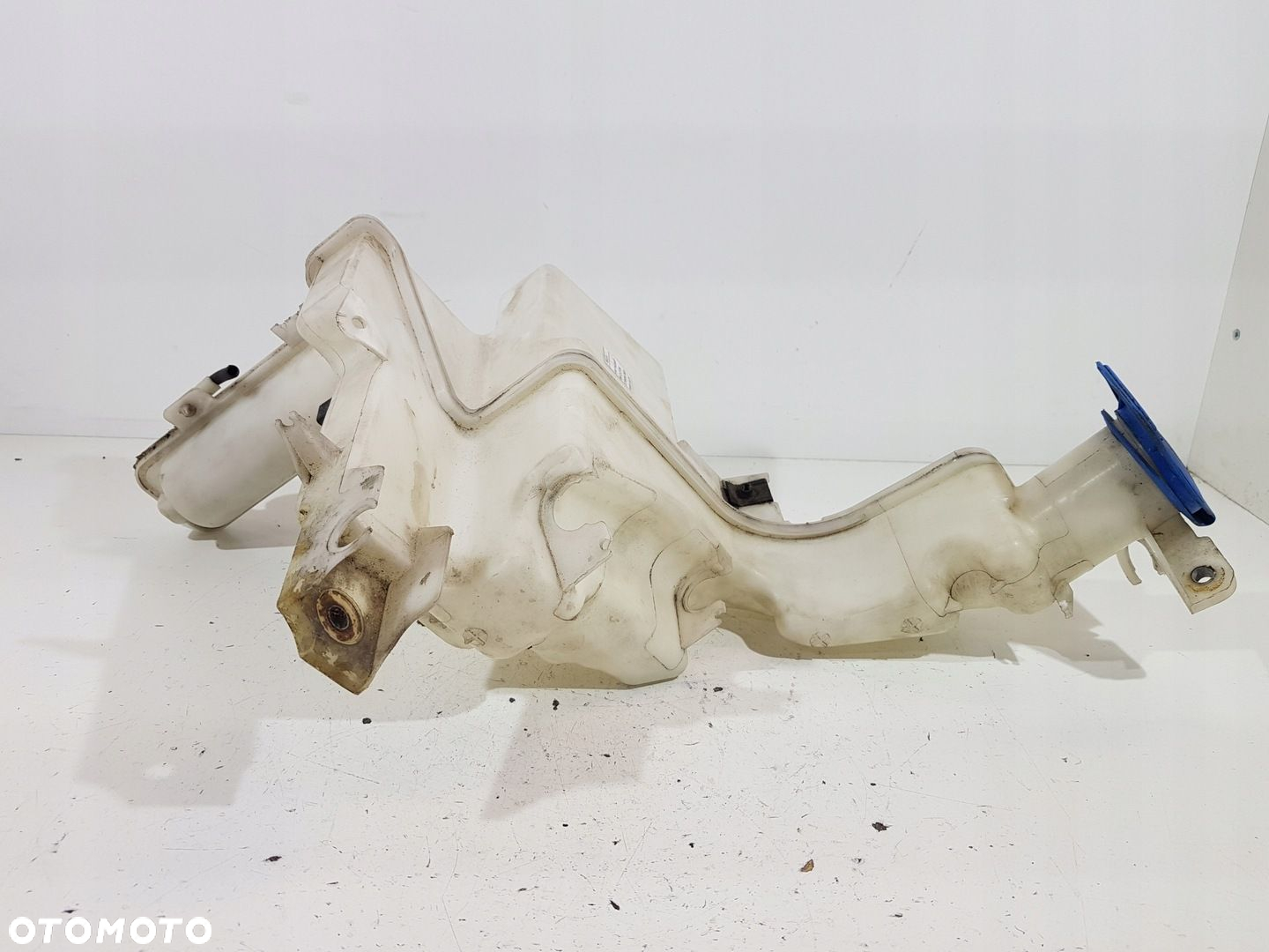 ZBIORNICZEK SPRYSKIWACZY 3C0955453 VW PASSAT B6 EU - 5