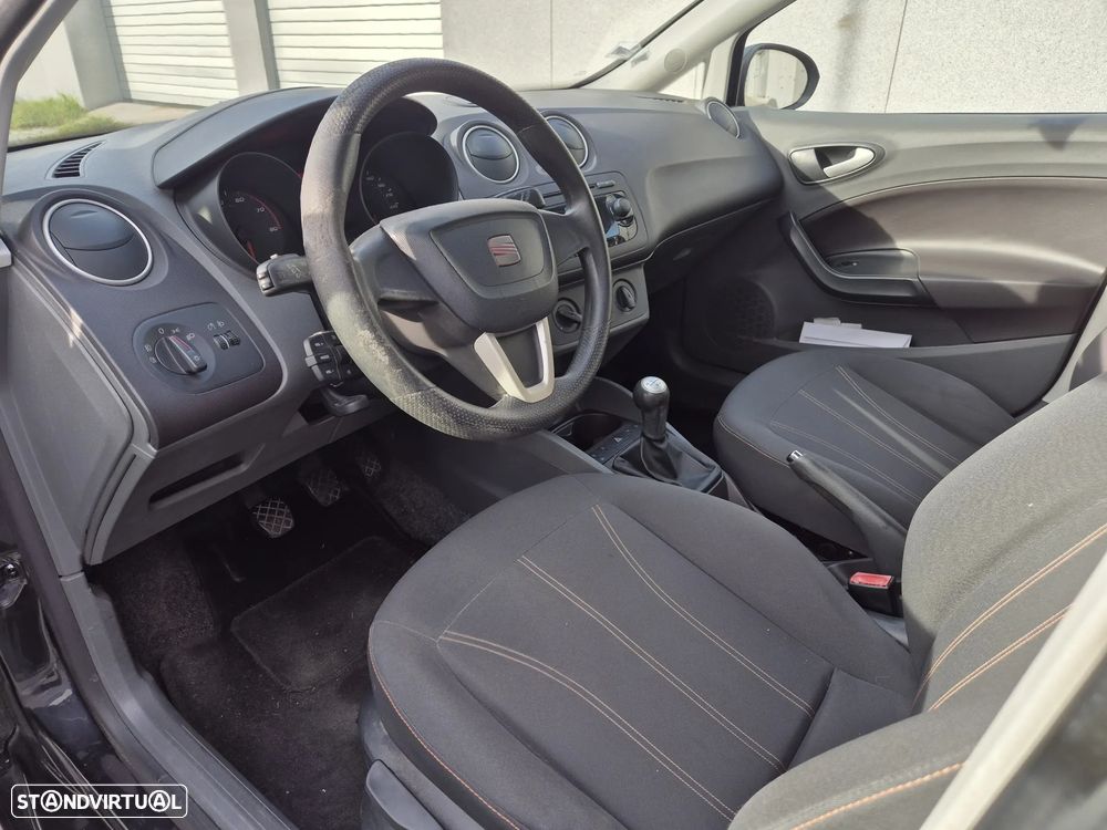 SEAT Ibiza 1.2 12V Reference - 8