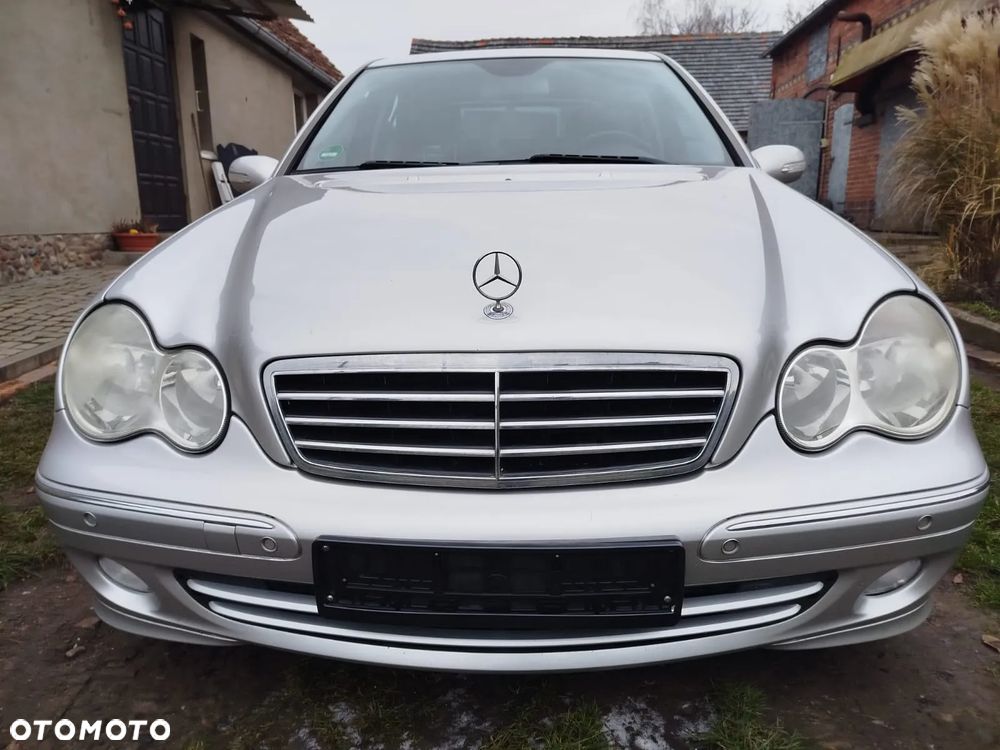 Mercedes-Benz Klasa C 180 Kompressor Automatik Avantgarde - 6