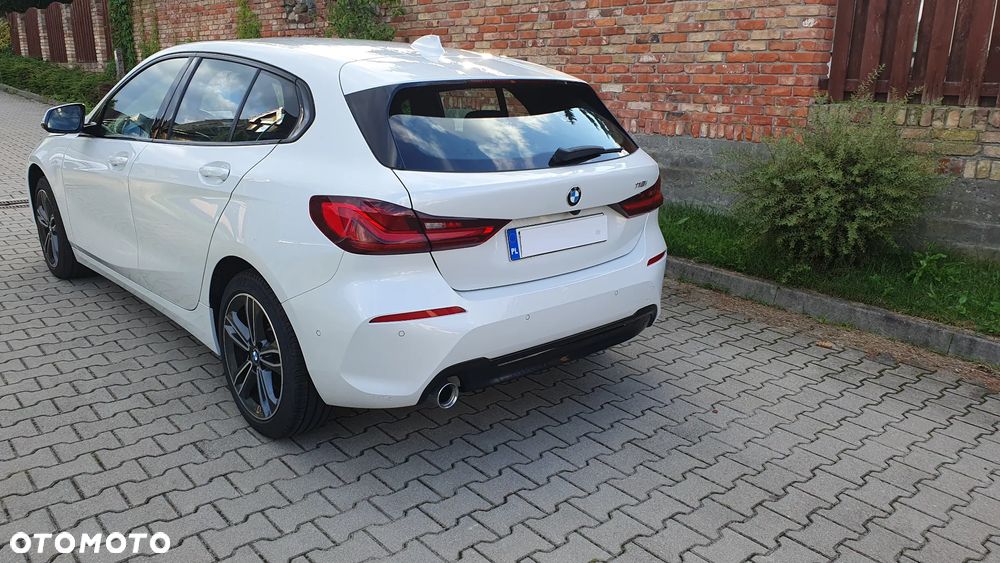 BMW Seria 1 118i Sport Line - 3