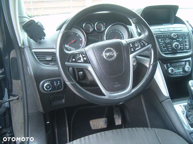Opel Zafira - 17