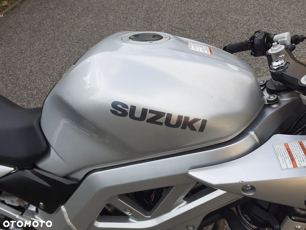 Suzuki SV - 3