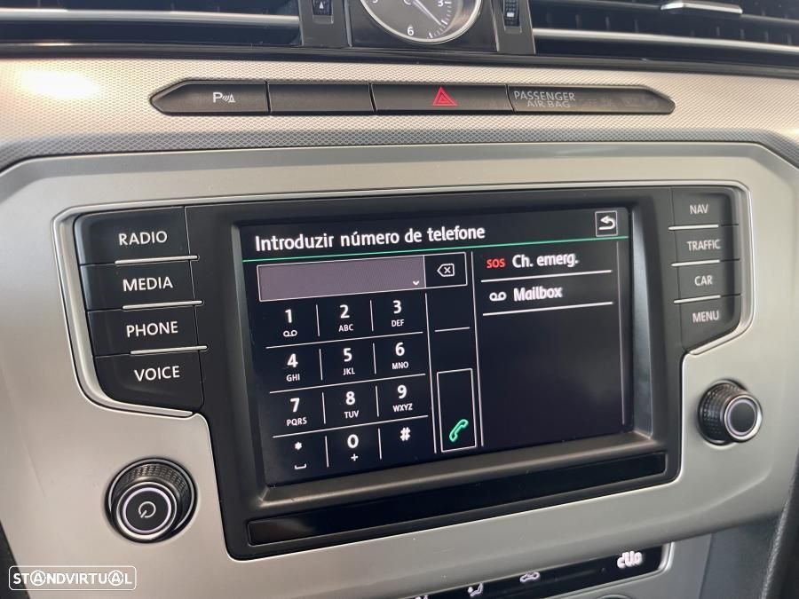 VW Passat 1.6 TDI BlueMotion - 19