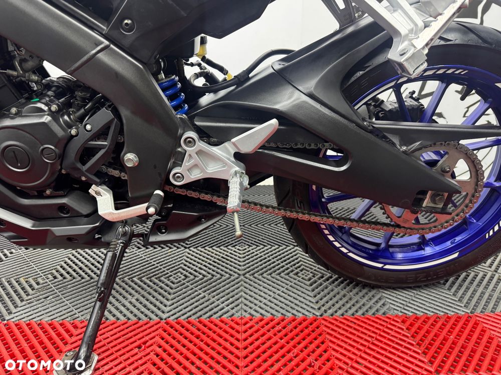 Yamaha MT - 19