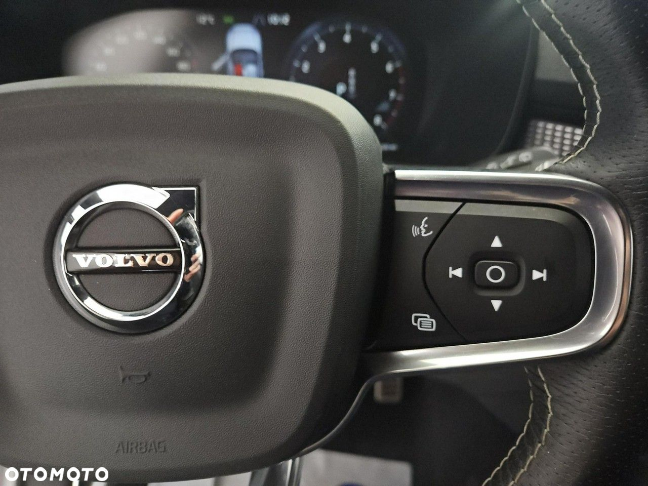 Volvo XC 40 - 15