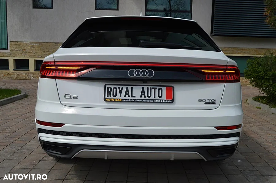 Audi Q8 3.0 50 TDI quattro Tiptronic MHEV - 11