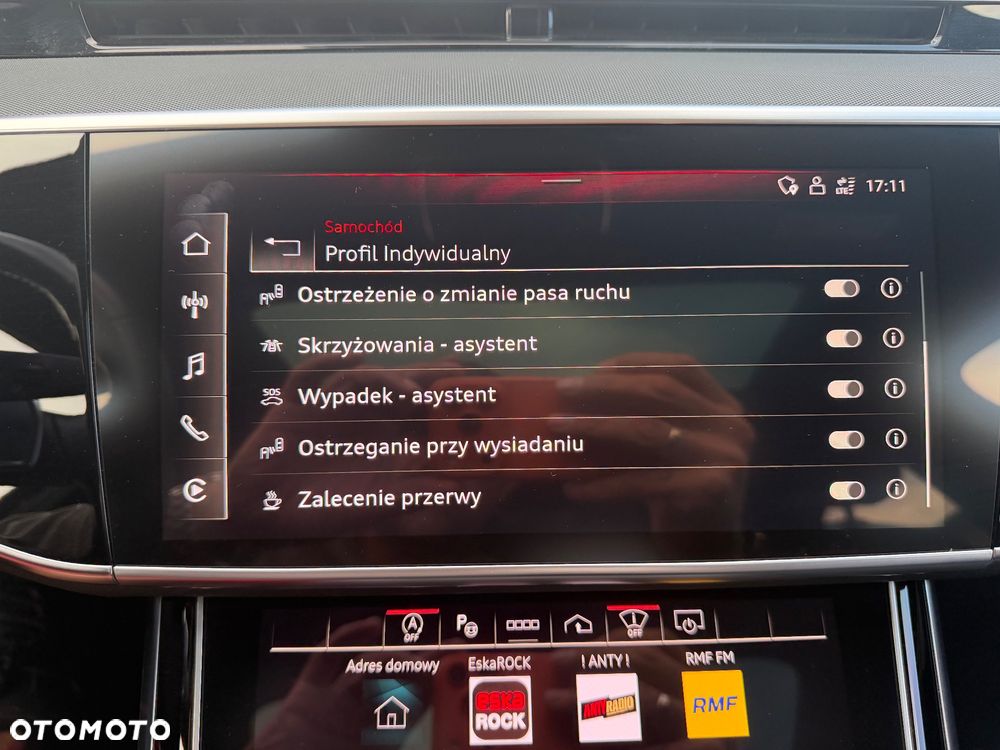 Audi A8 - 35