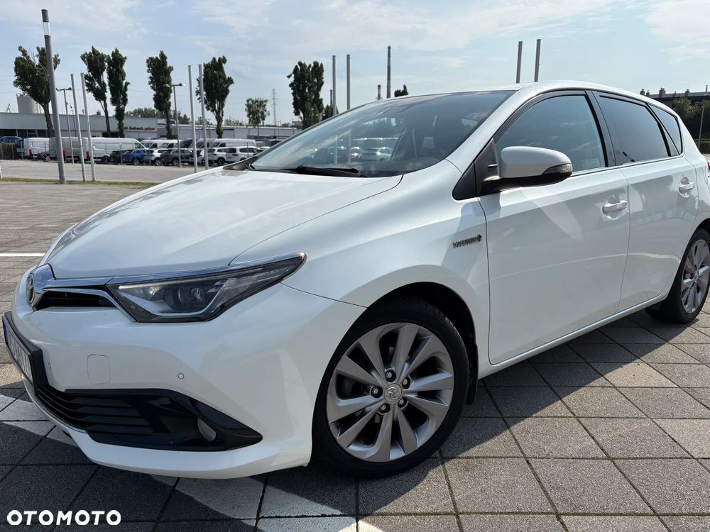 Toyota Auris - 12